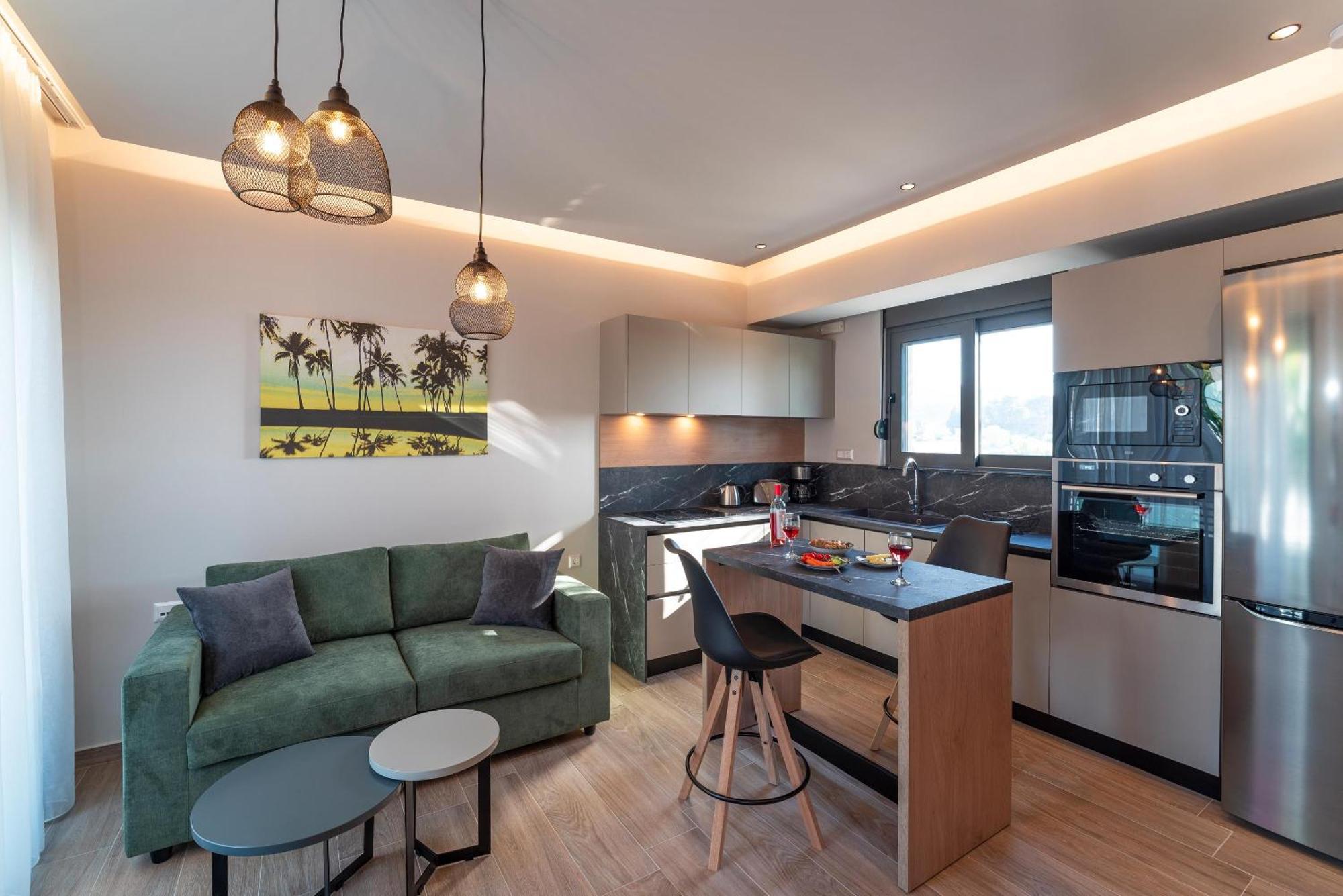 Palmeral Luxury Suites Кремасти Номер фото